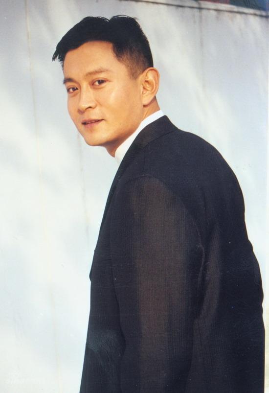 演员田少军，从舞台到银幕的自信蜕变与成就感之路